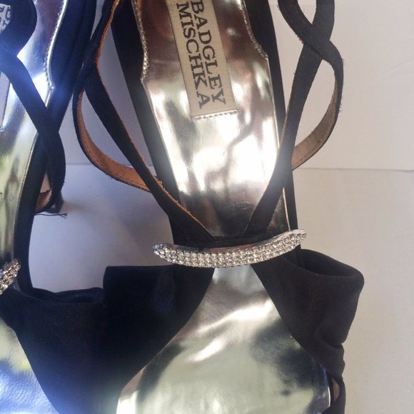 BADGLEY MISCHKA "RUBY" SATIN CRYSTAL JEWELED HEELS - Picture 7 of 9